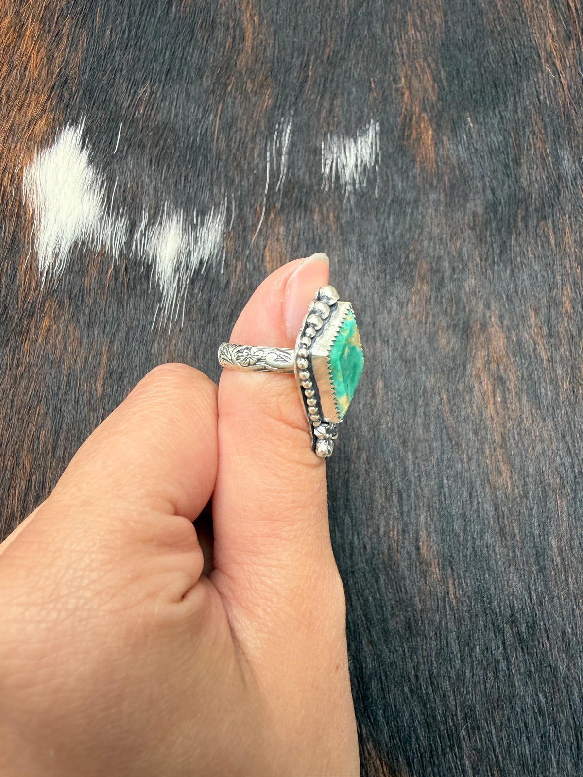 Fox turquoise flower ring