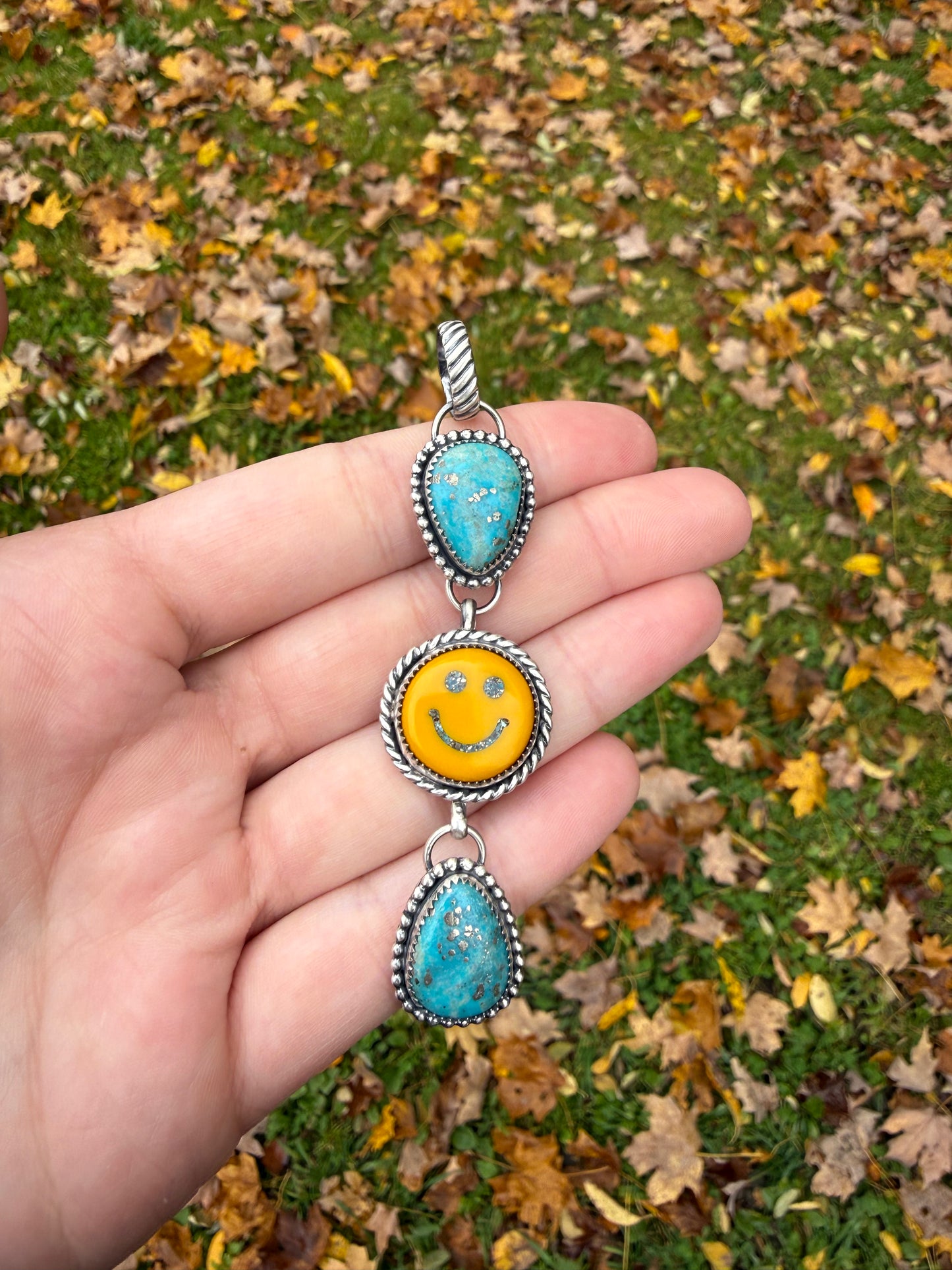 Smiley dangle Pendant